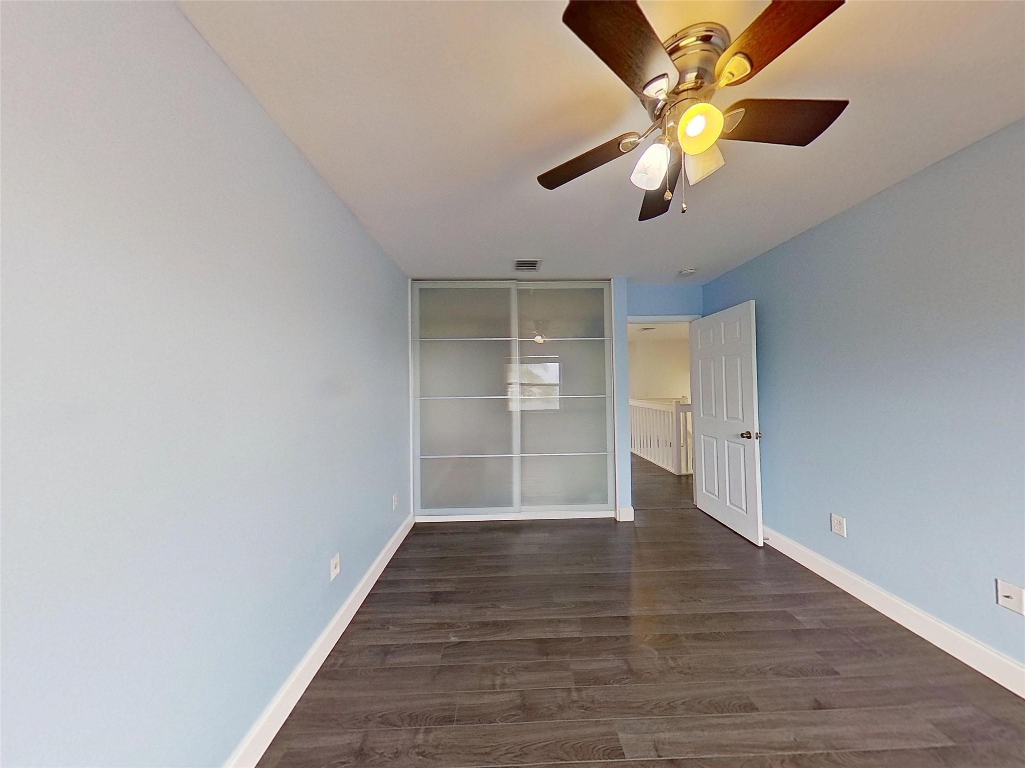 TOWNGATE-CHERRY BAY - Residential