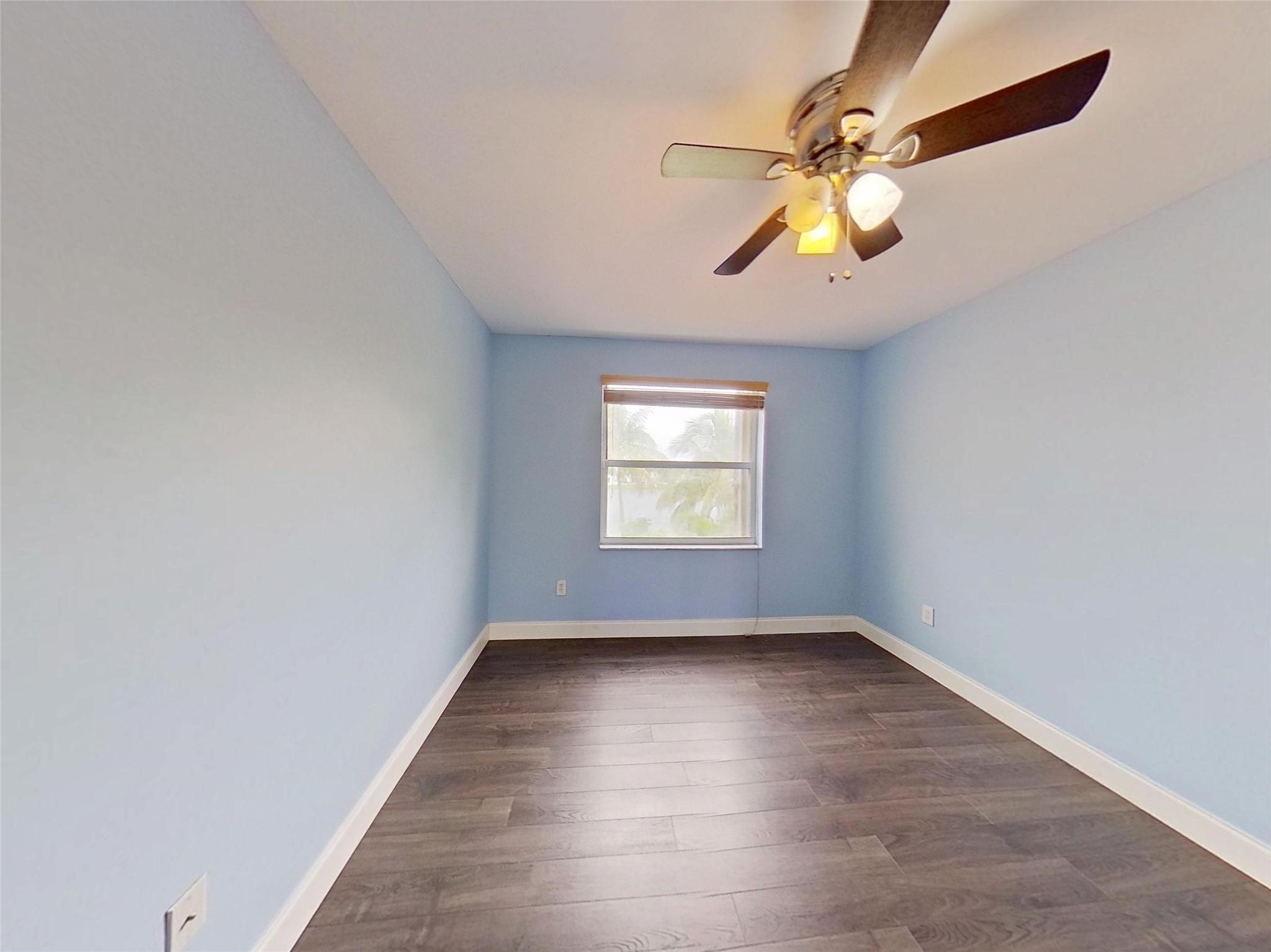 TOWNGATE-CHERRY BAY - Residential