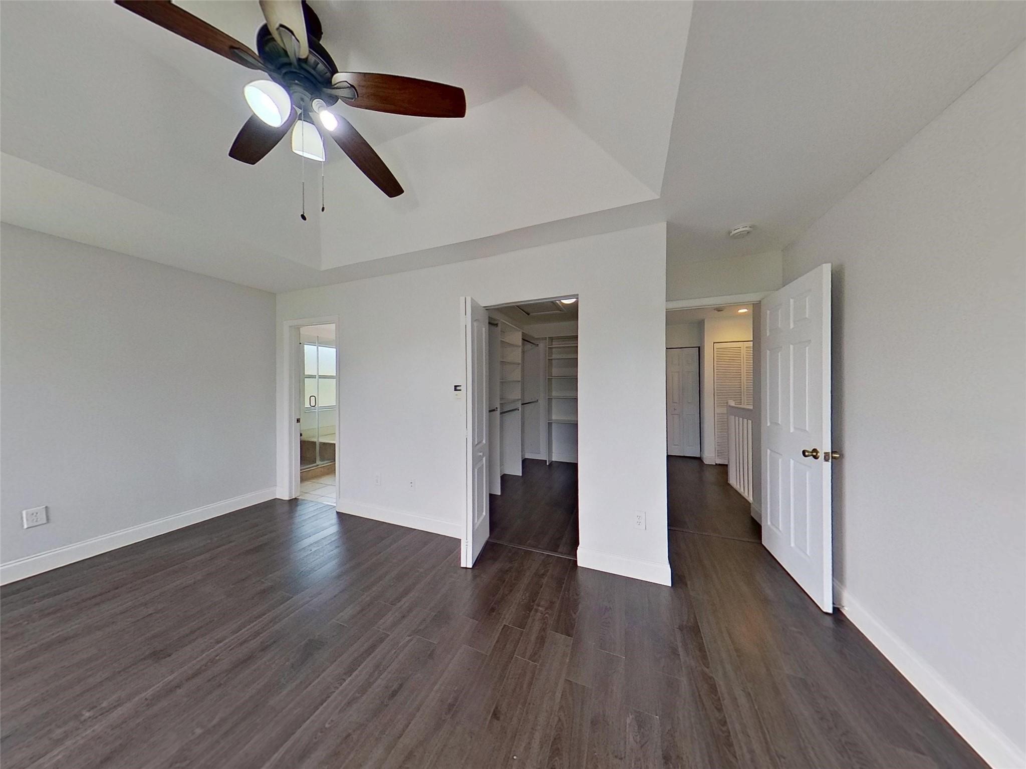 TOWNGATE-CHERRY BAY - Residential