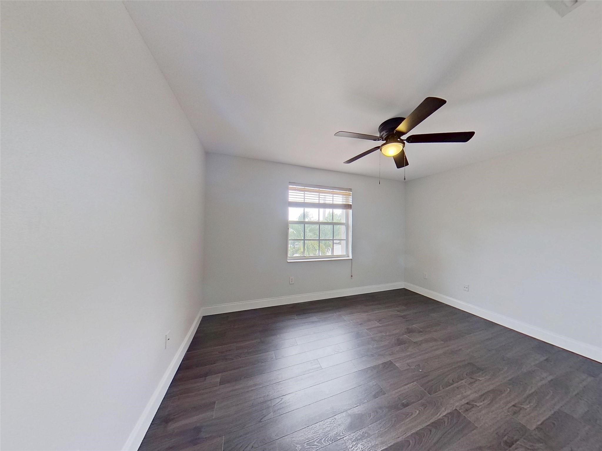 TOWNGATE-CHERRY BAY - Residential