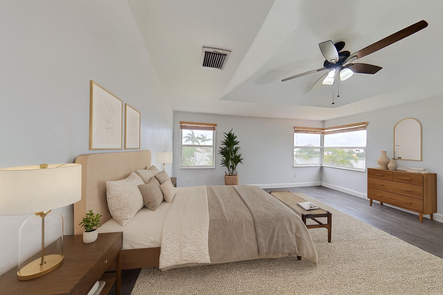 TOWNGATE-CHERRY BAY - Residential