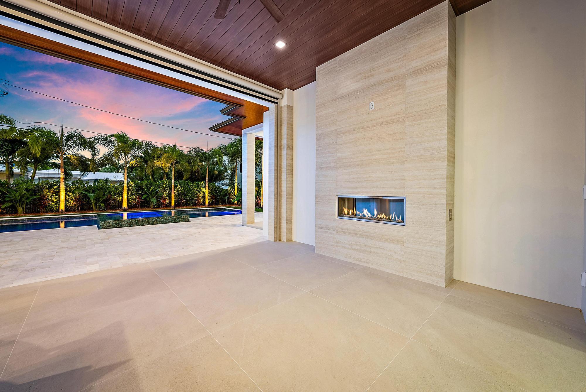 SEVILLE IN - Residential