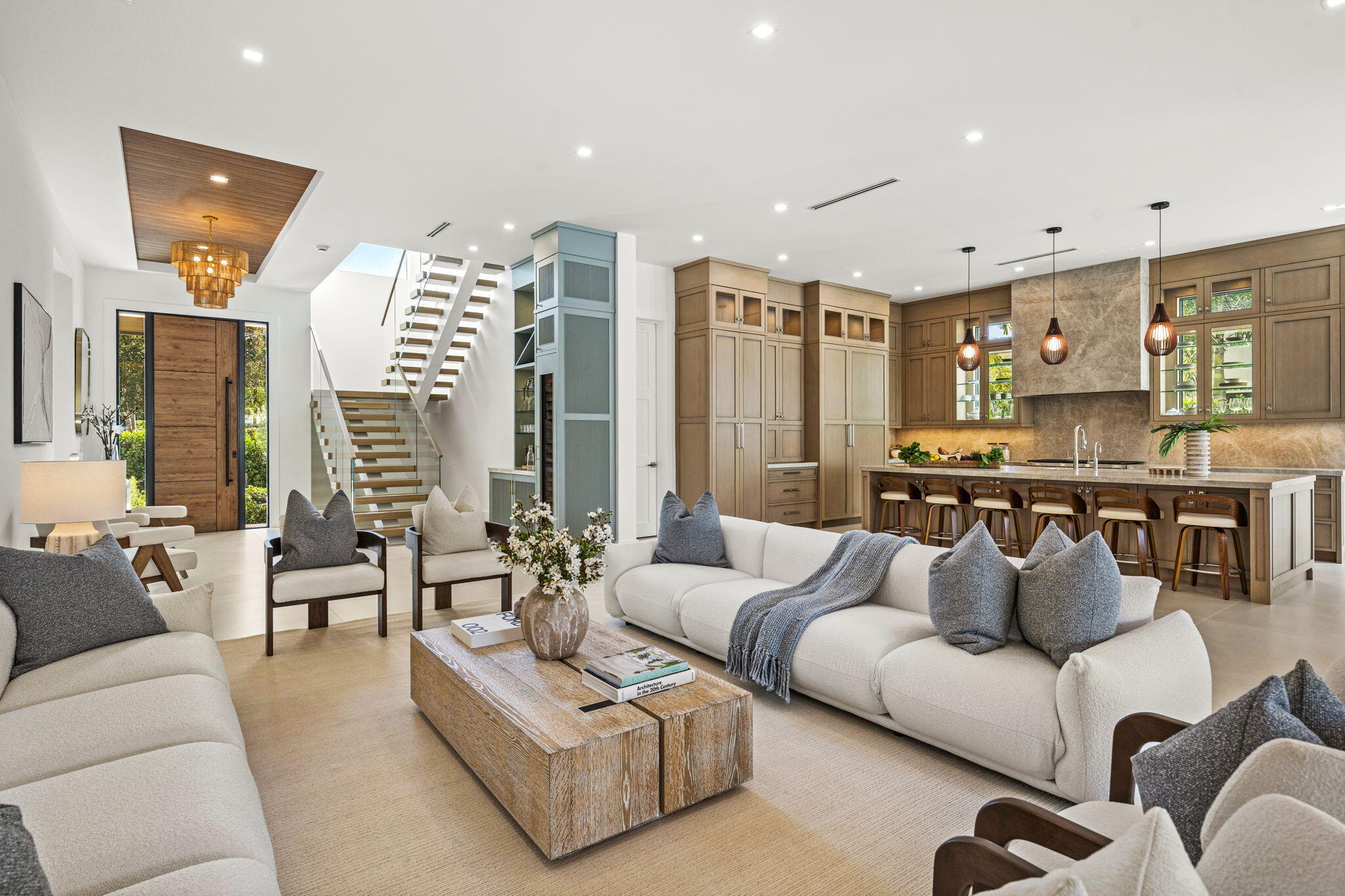 SEVILLE IN - Residential