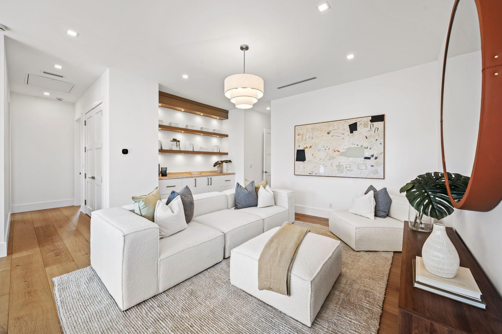 SEVILLE IN - Residential