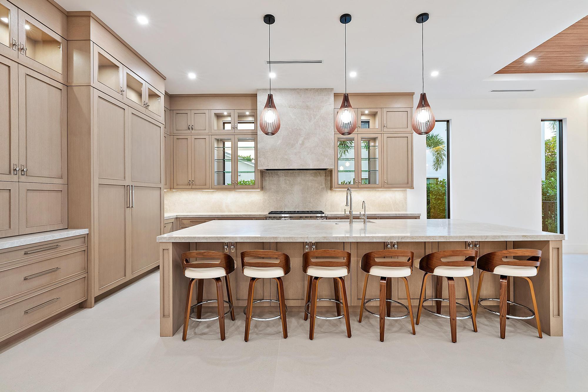 SEVILLE IN - Residential