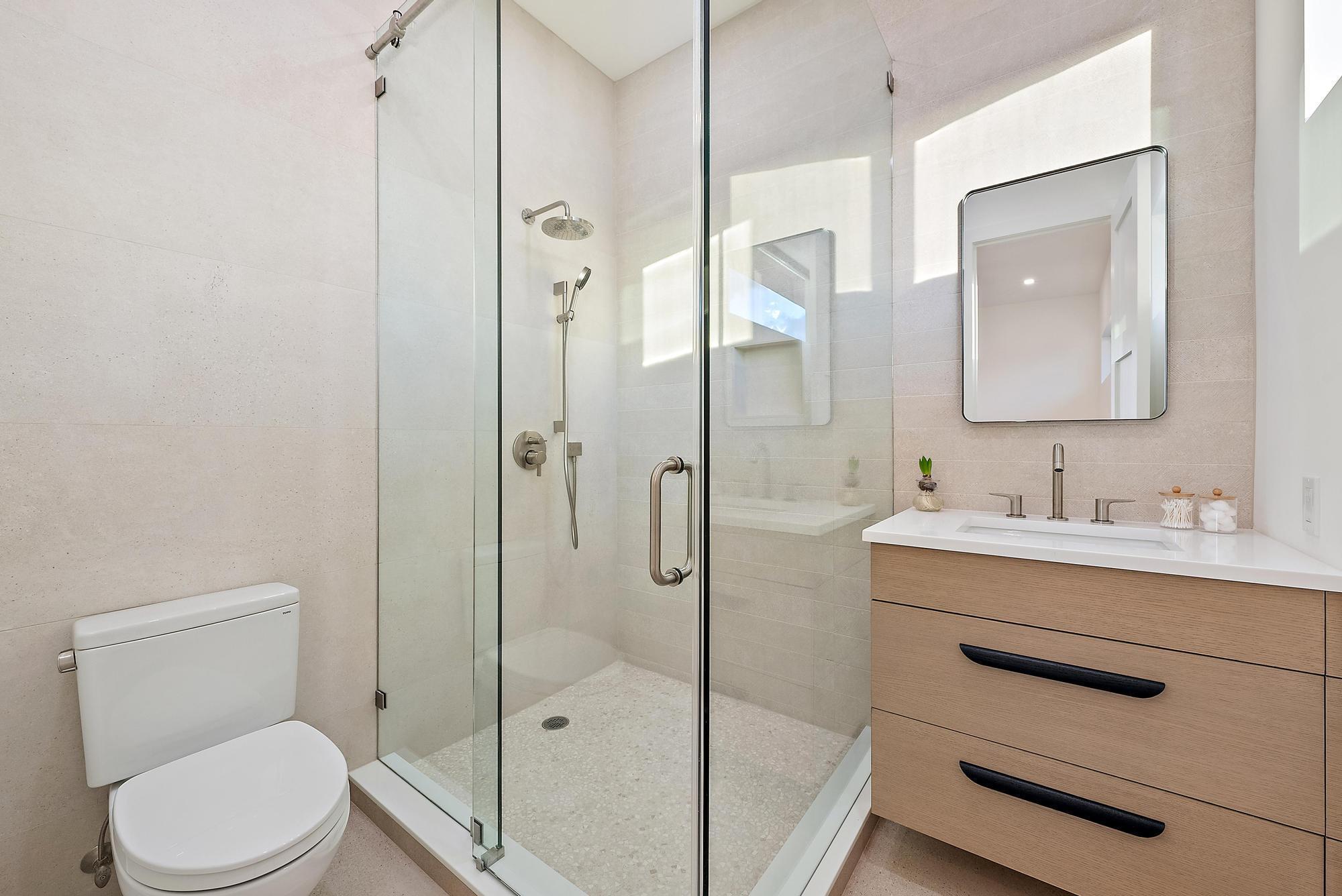 SEVILLE IN - Residential