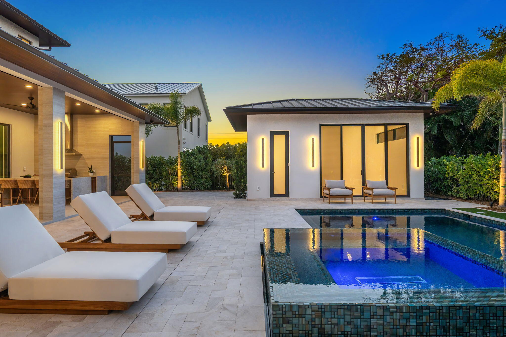 SEVILLE IN - Residential