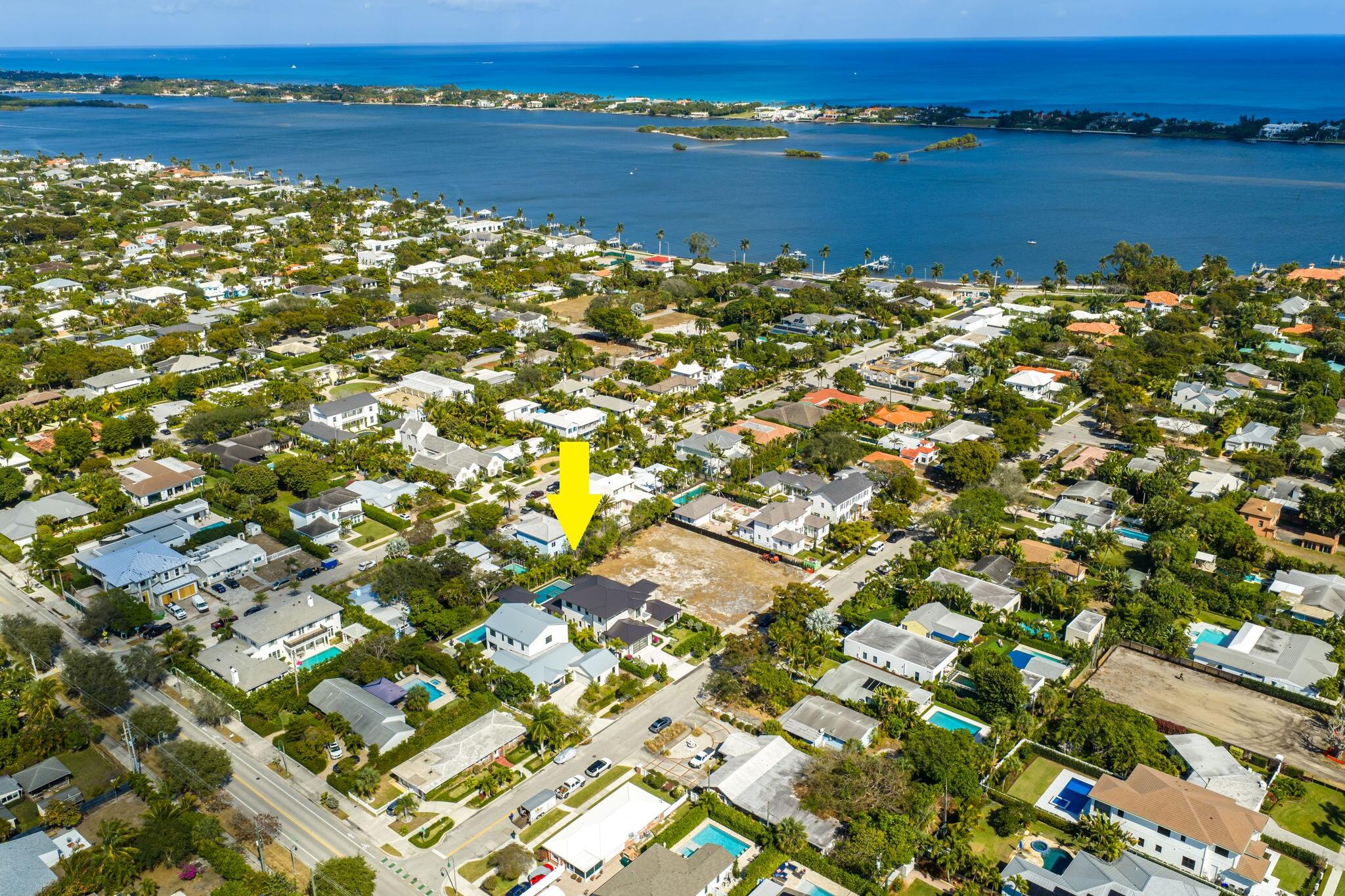 SEVILLE IN - Residential