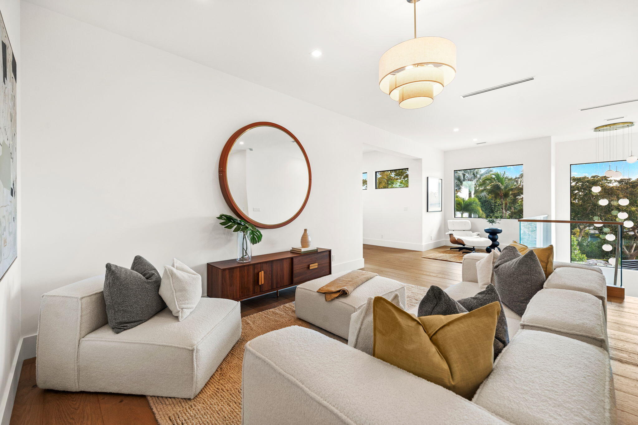 SEVILLE IN - Residential