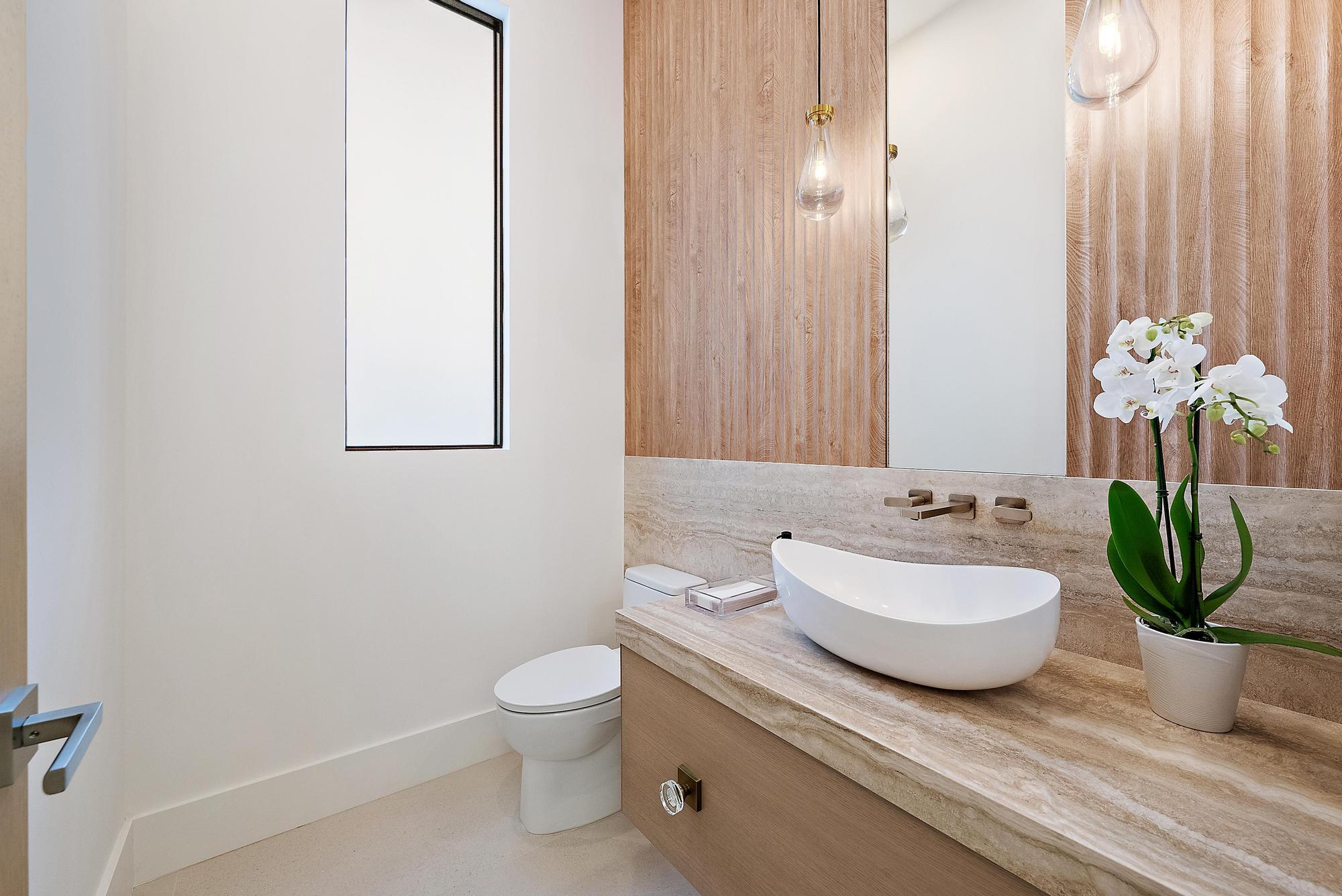 SEVILLE IN - Residential