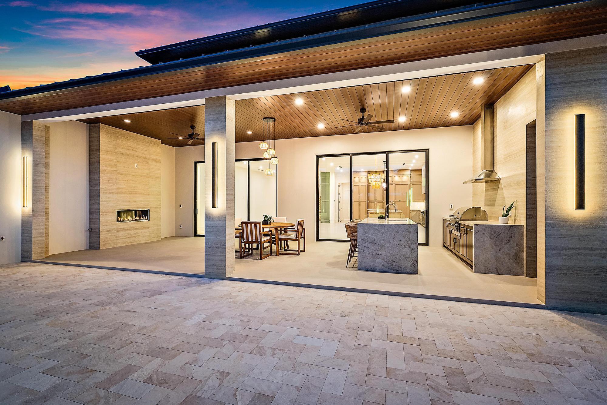 SEVILLE IN - Residential