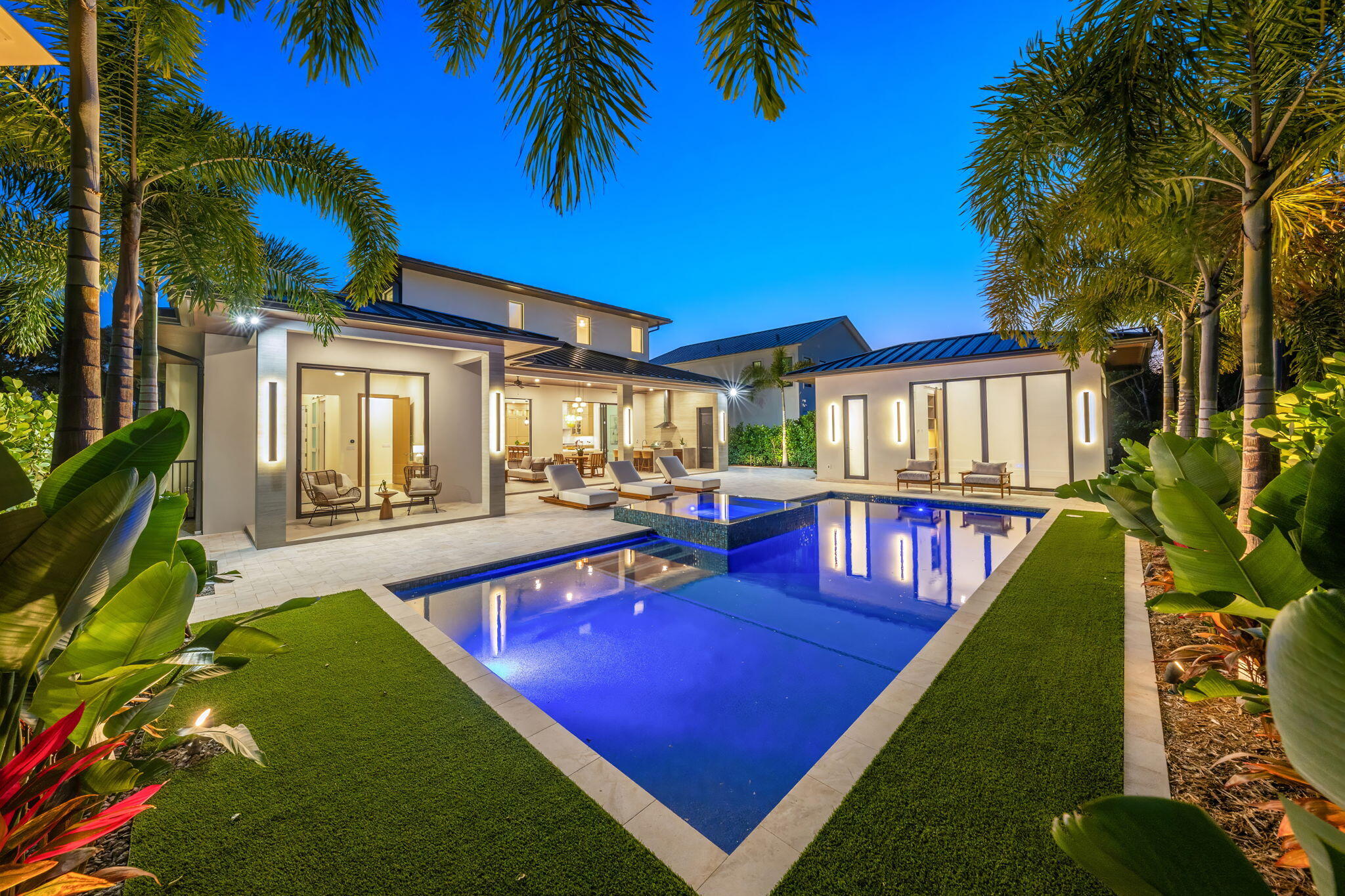 SEVILLE IN - Residential