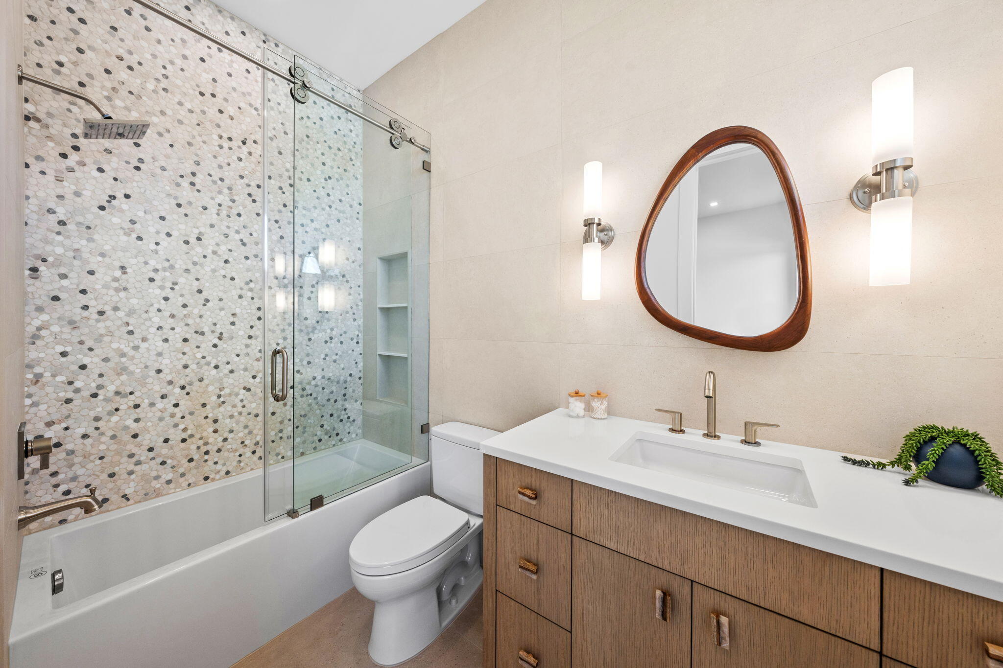 SEVILLE IN - Residential