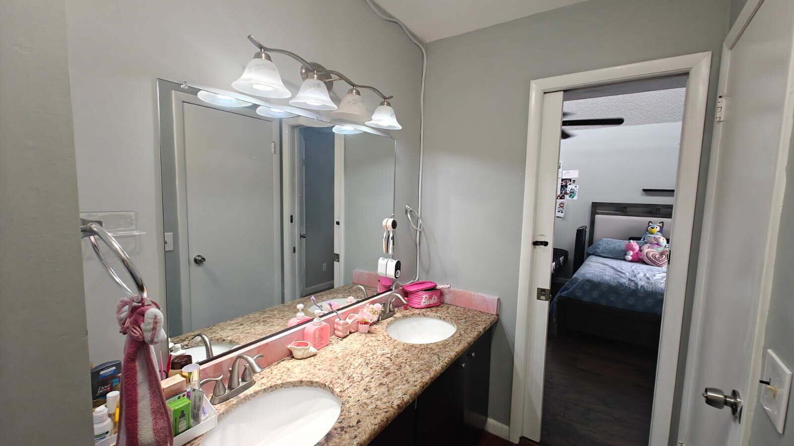 TARPON BAY VILLAS - Residential