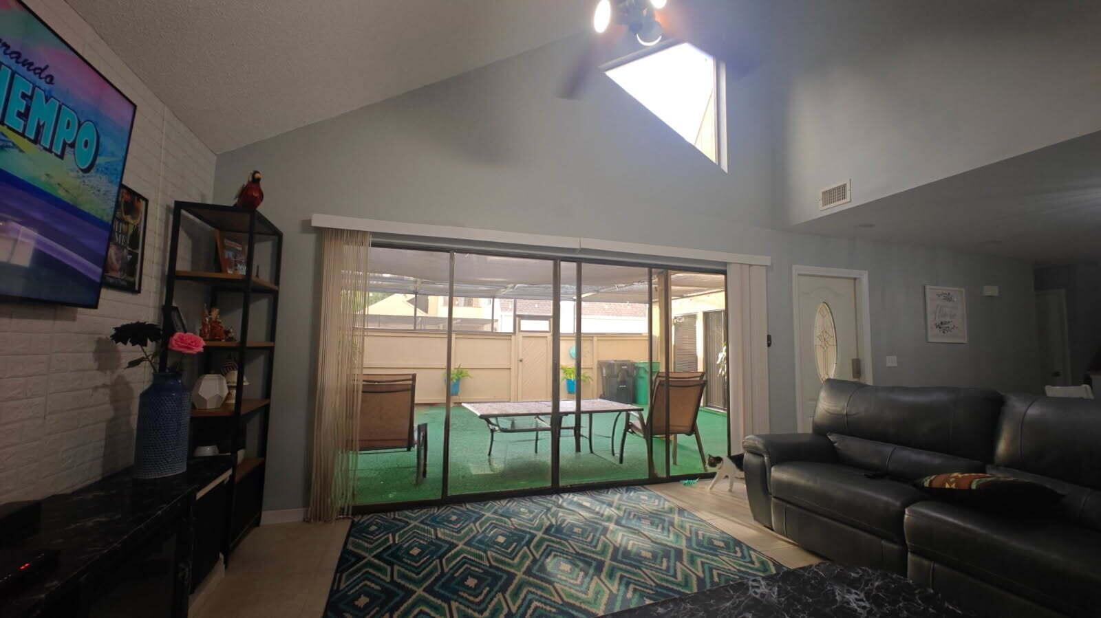 TARPON BAY VILLAS - Residential