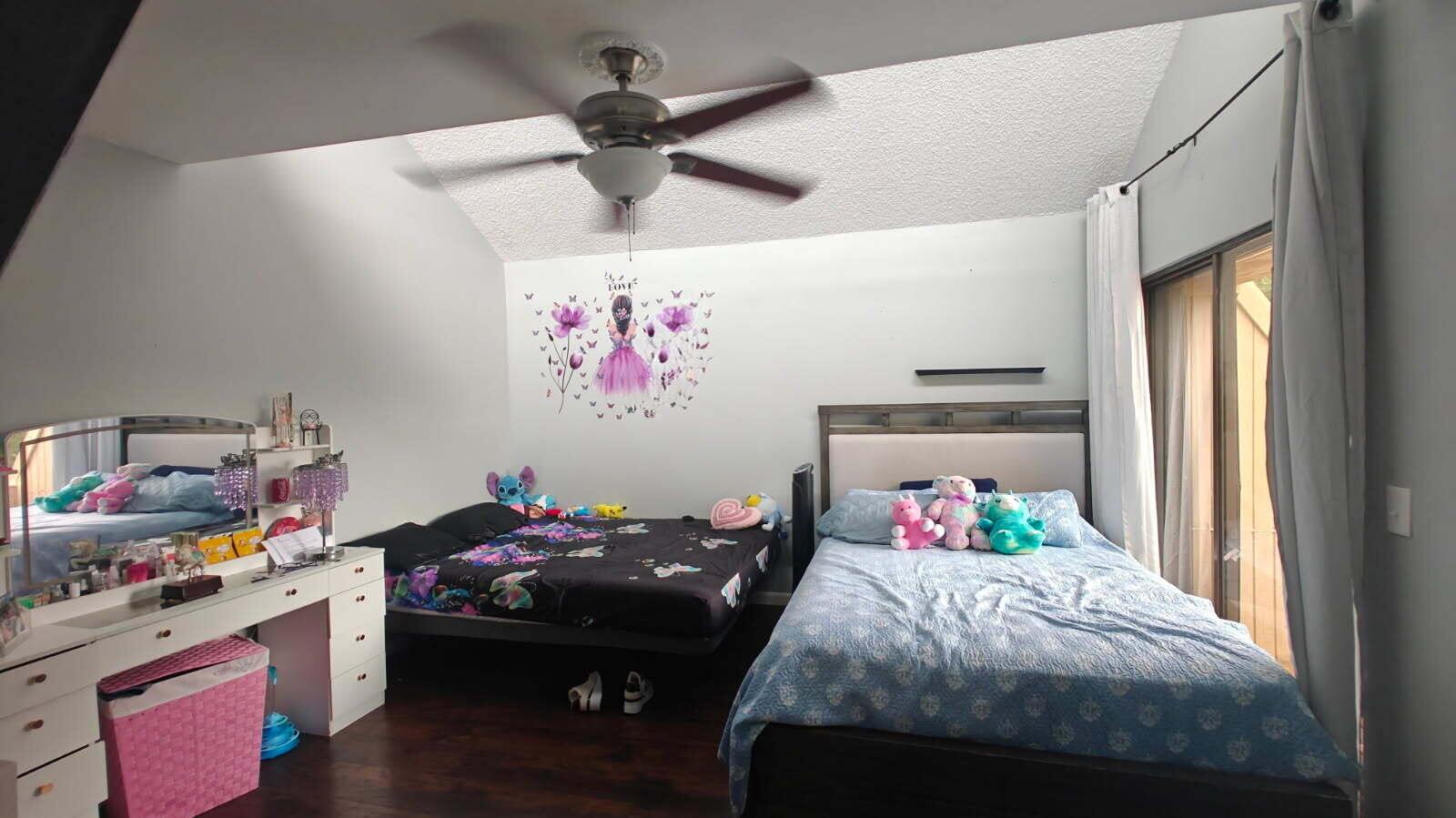 TARPON BAY VILLAS - Residential