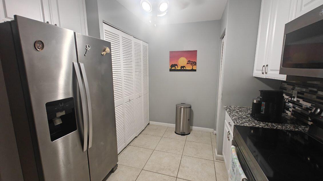 TARPON BAY VILLAS - Residential