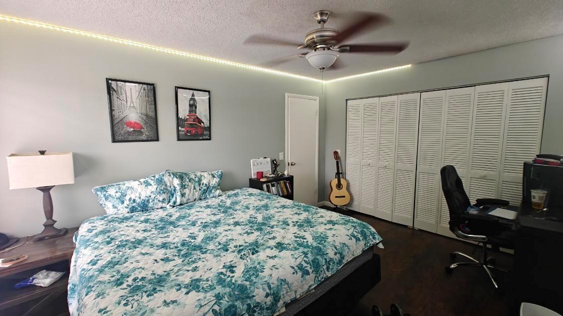 TARPON BAY VILLAS - Residential