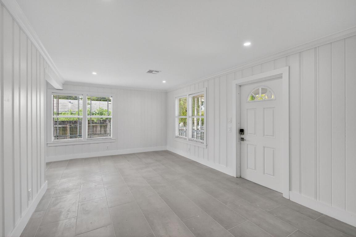 LAKE WORTH TOWN OF - Residential Lease