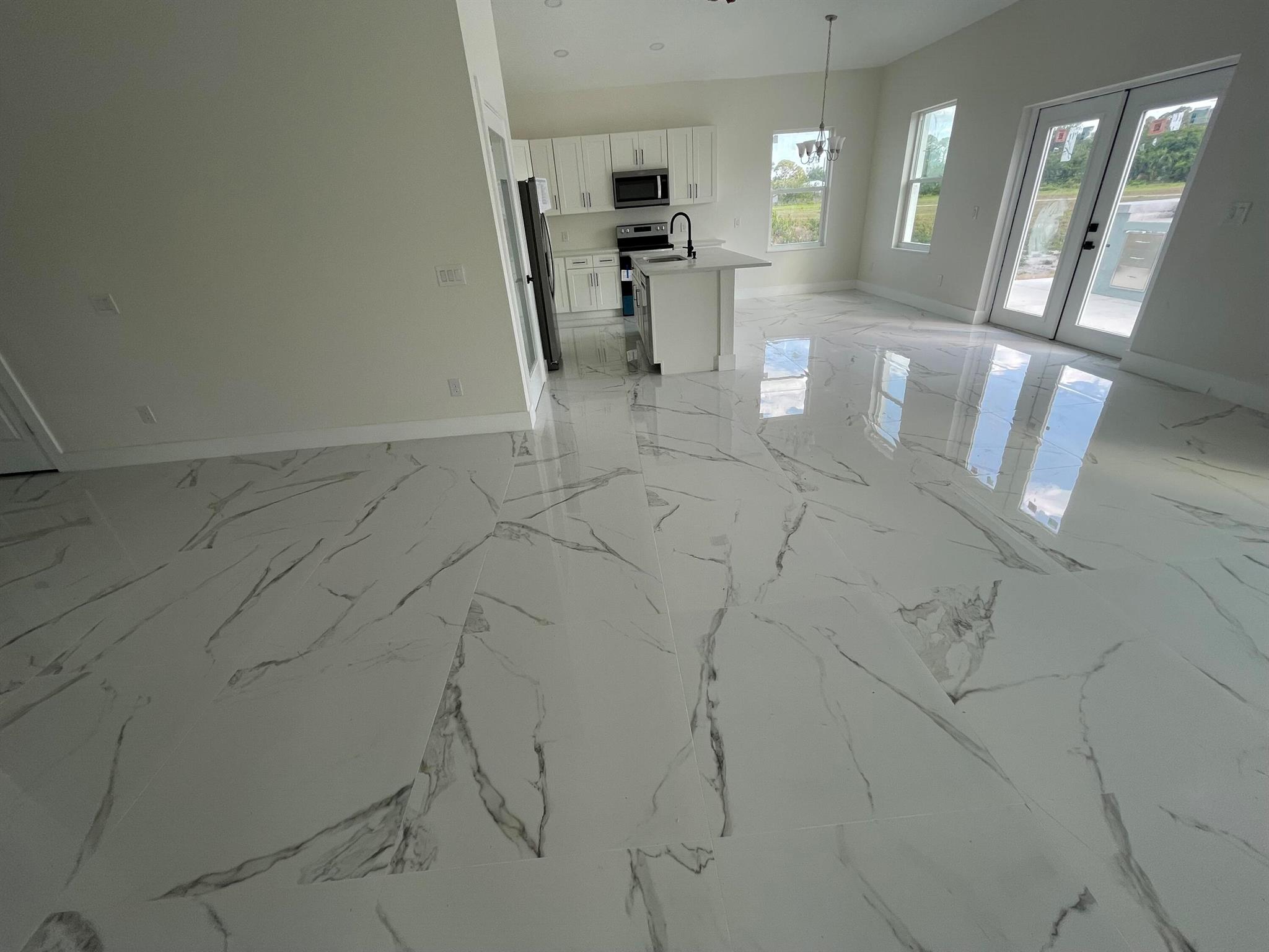 115 Lansing Circle 11