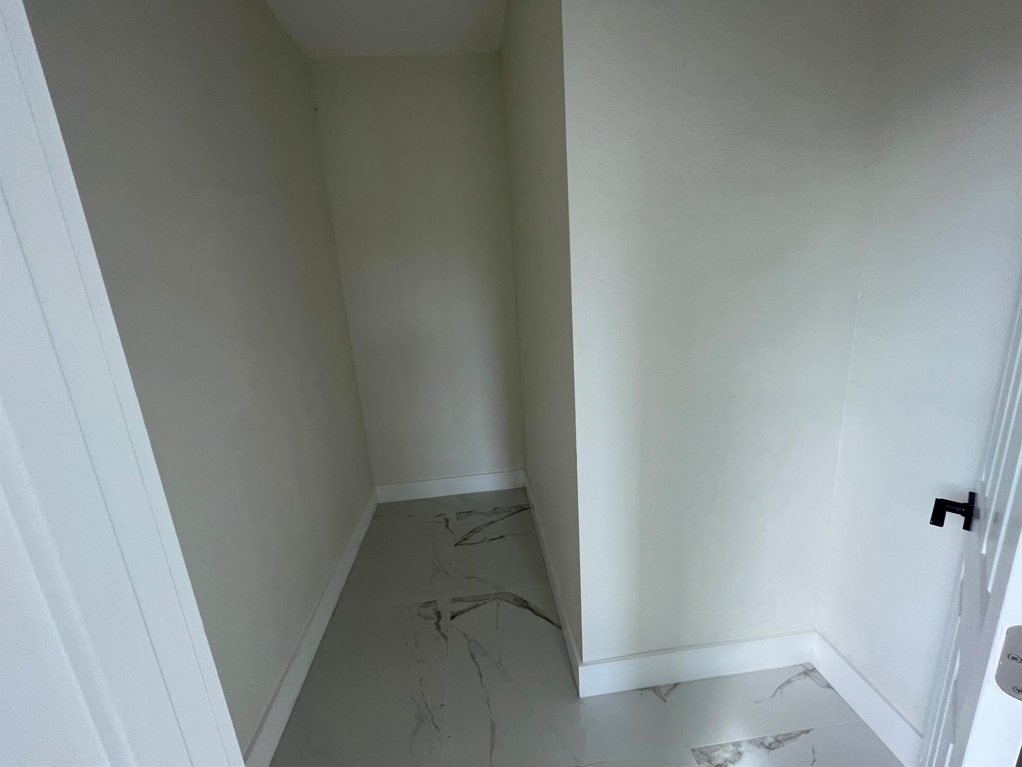 PORT LABELLE UNIT 11 - Residential