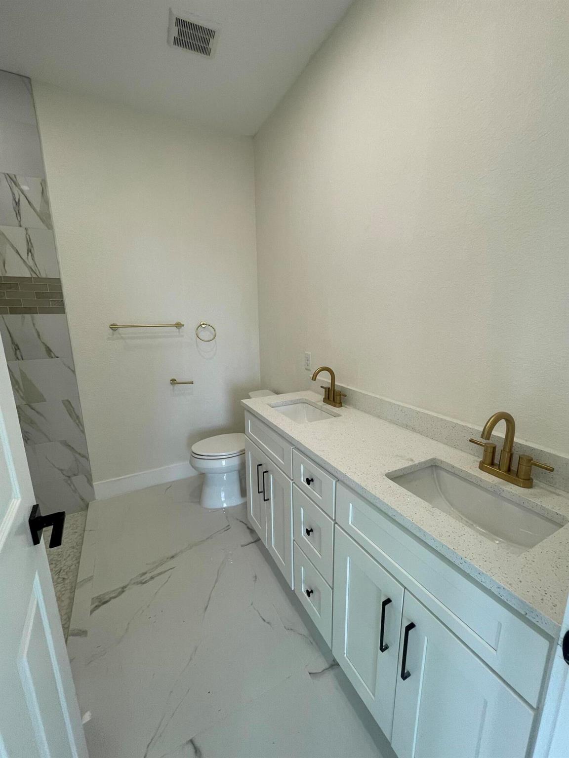 PORT LABELLE UNIT 11 - Residential