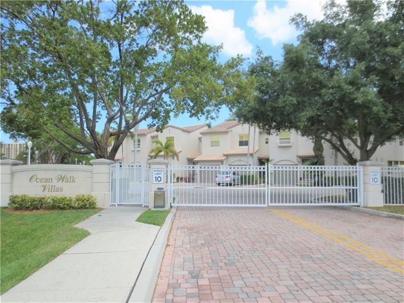 OCEAN WALK VILLAS - Residential