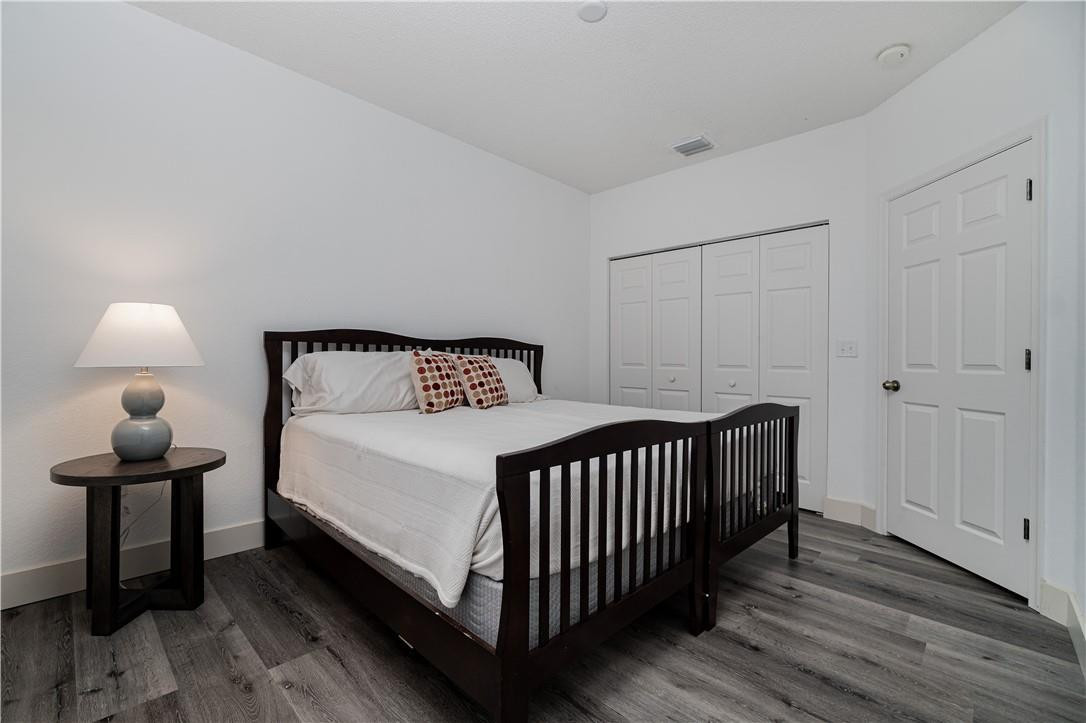 OCEAN WALK VILLAS - Residential