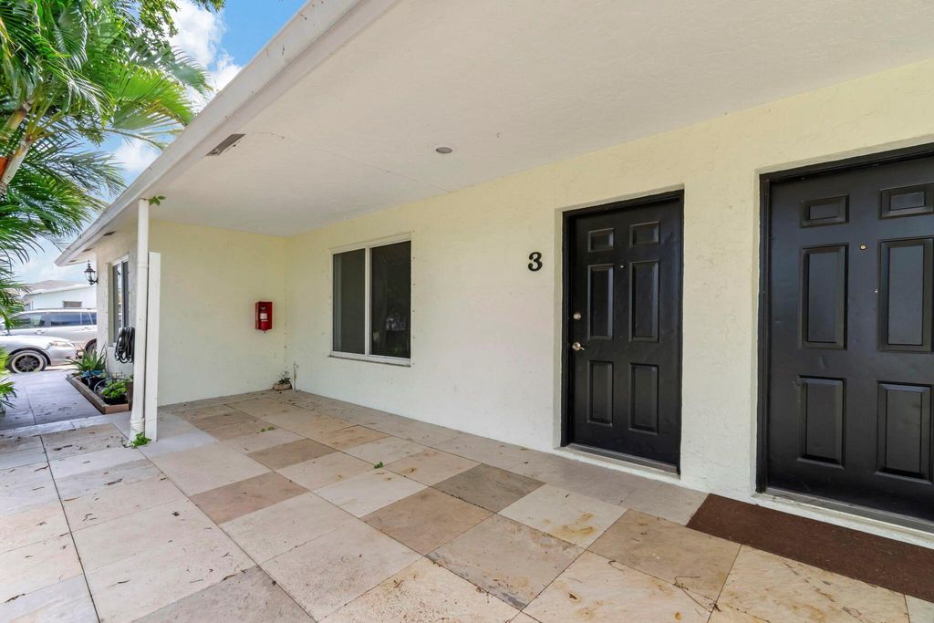 Photo of 4338 Forest Road #3, West Palm Beach, FL 33406 (MLS # R11018572)