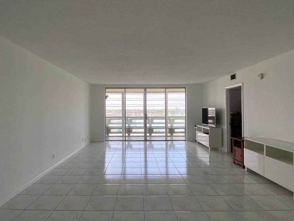 Fifth Moorings - Residential