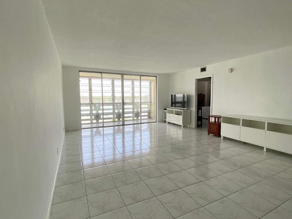 Fifth Moorings - Residential