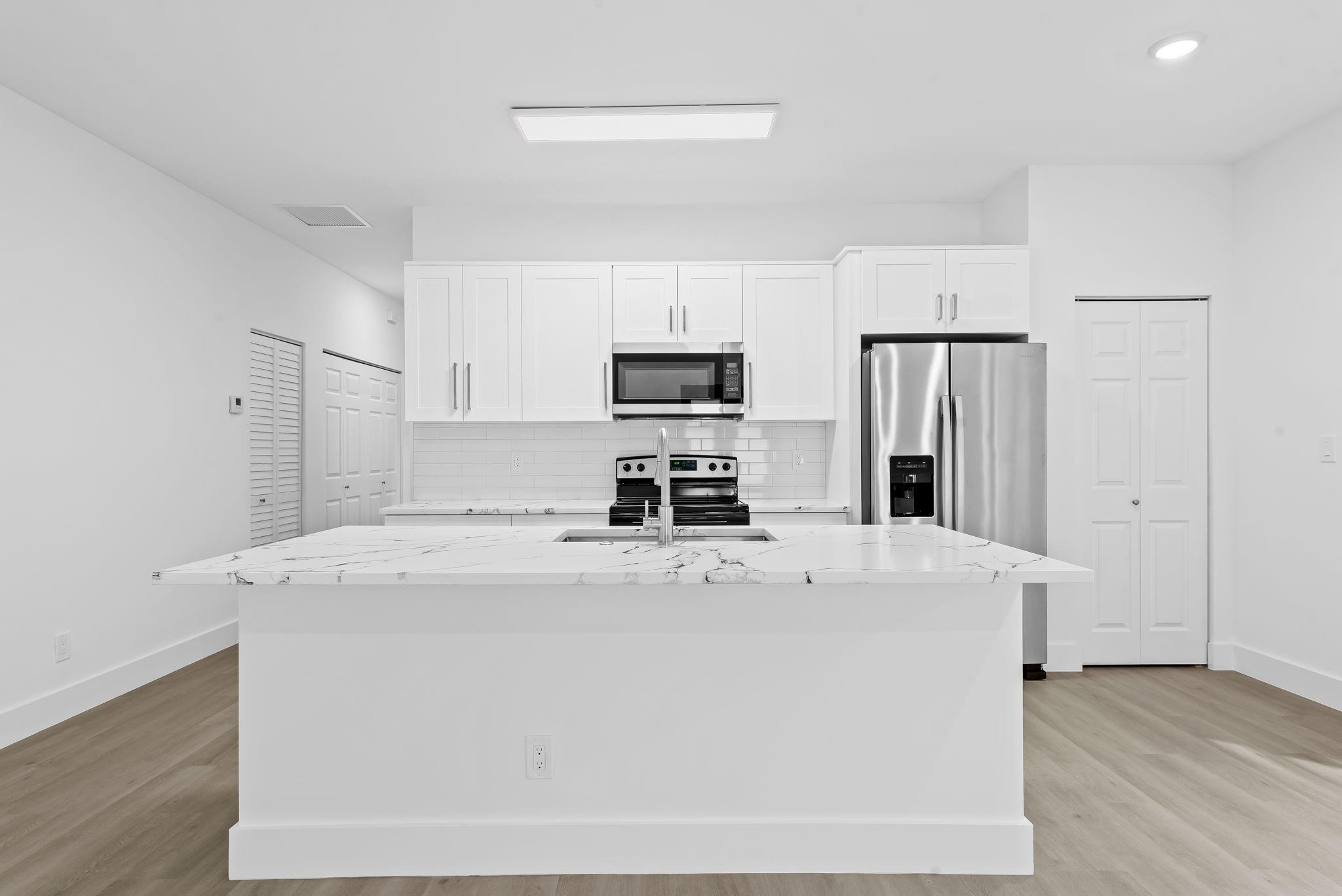 2810 NW 7th Street