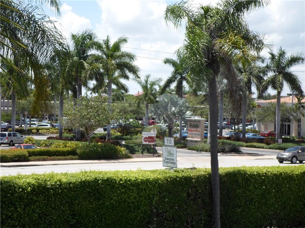 Oriole Gardens - Residential