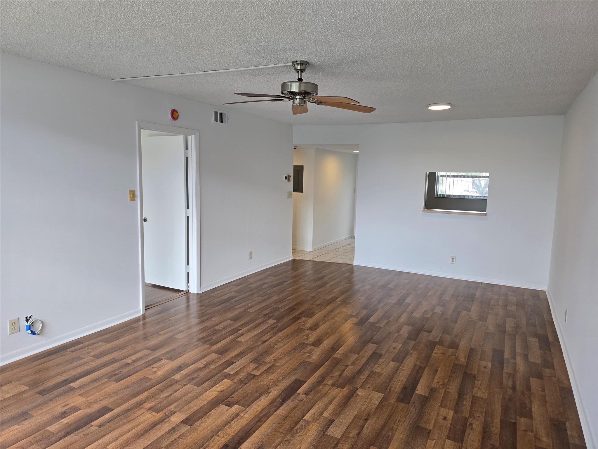 Royal Park Gardens - Residential