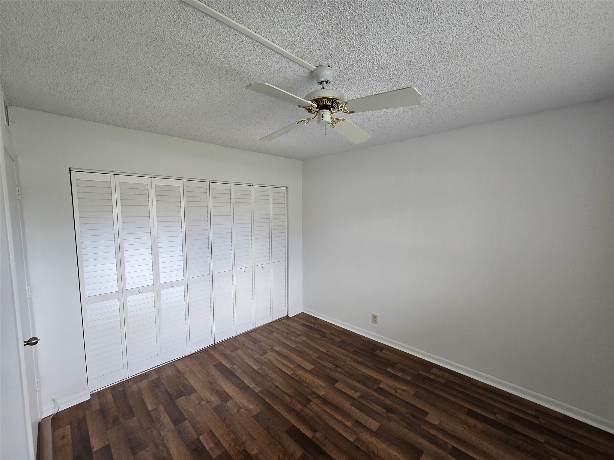 Royal Park Gardens - Residential