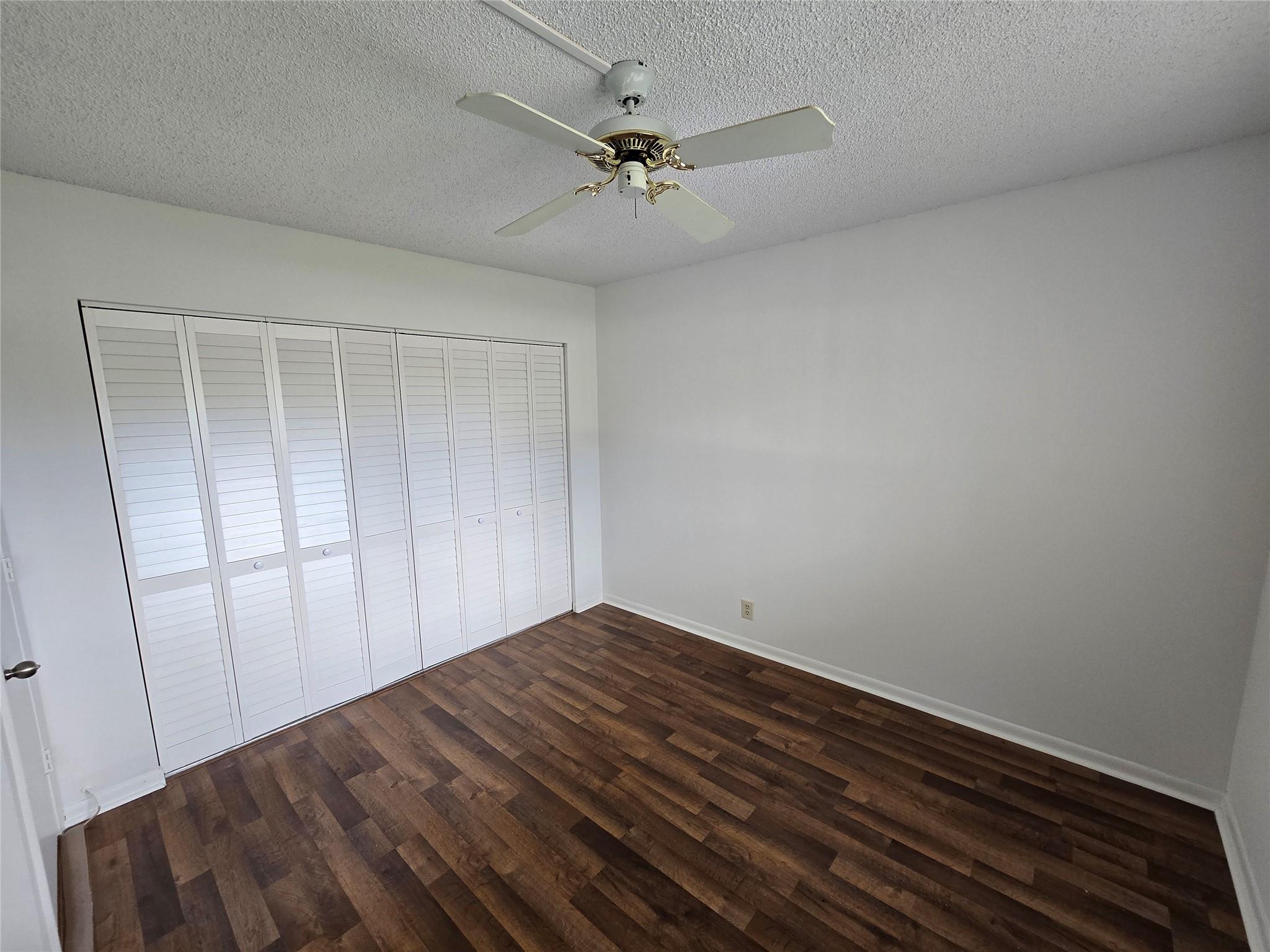 Royal Park Gardens - Residential