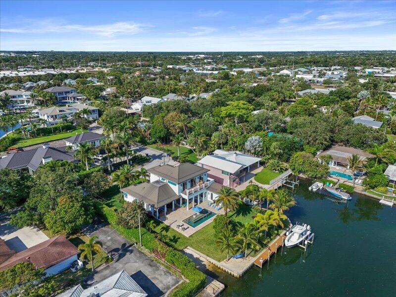 YACHT CLUB ESTATES - Residential