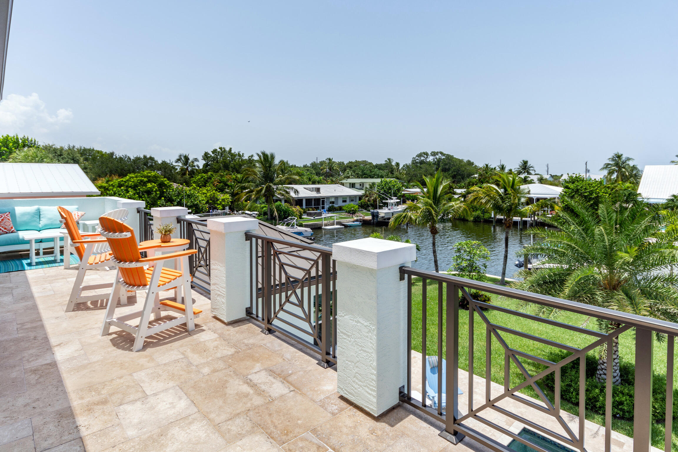 YACHT CLUB ESTATES - Residential