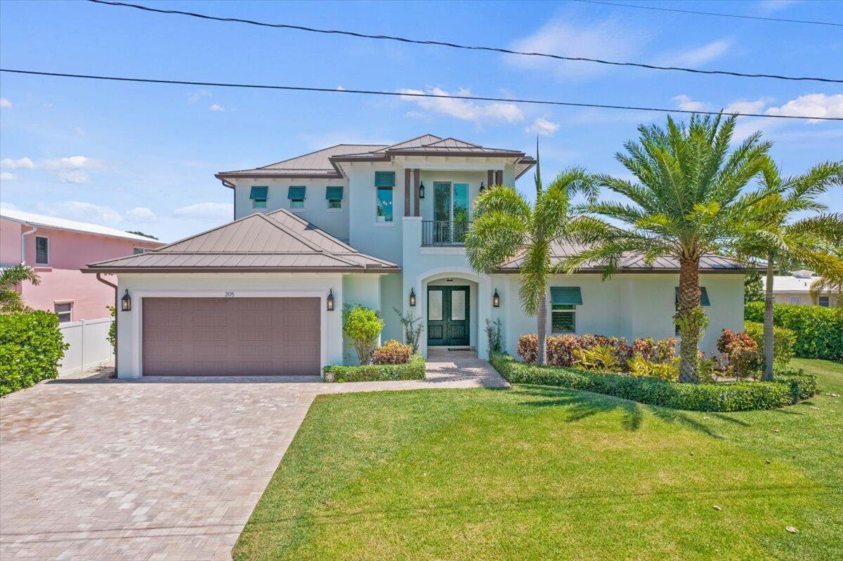YACHT CLUB ESTATES - Residential