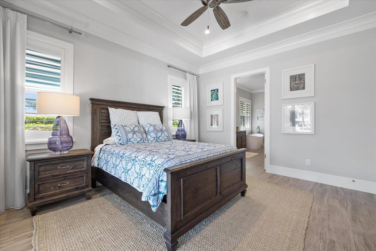 YACHT CLUB ESTATES - Residential