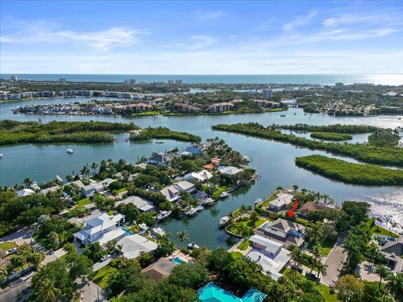 YACHT CLUB ESTATES - Residential