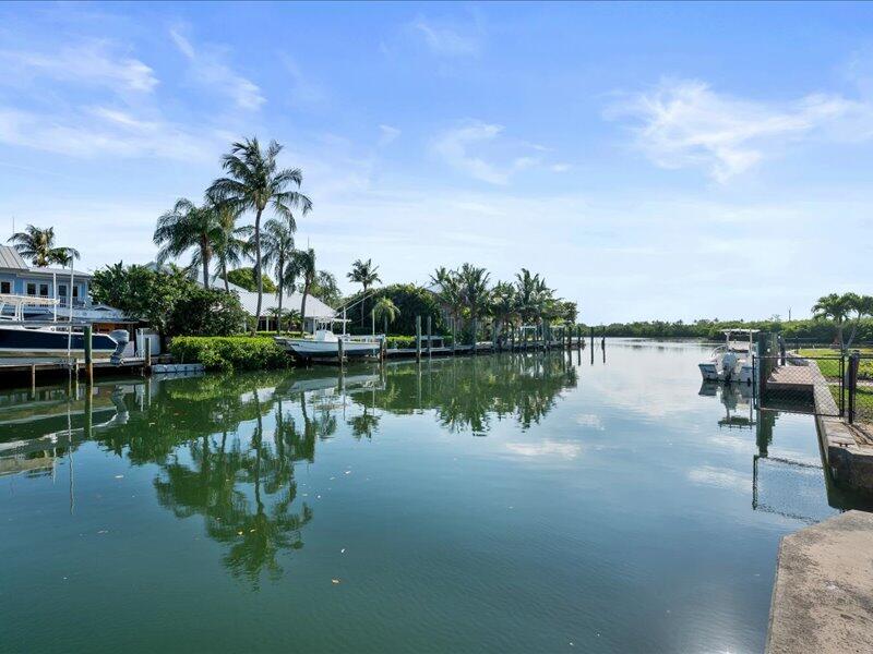 YACHT CLUB ESTATES - Residential