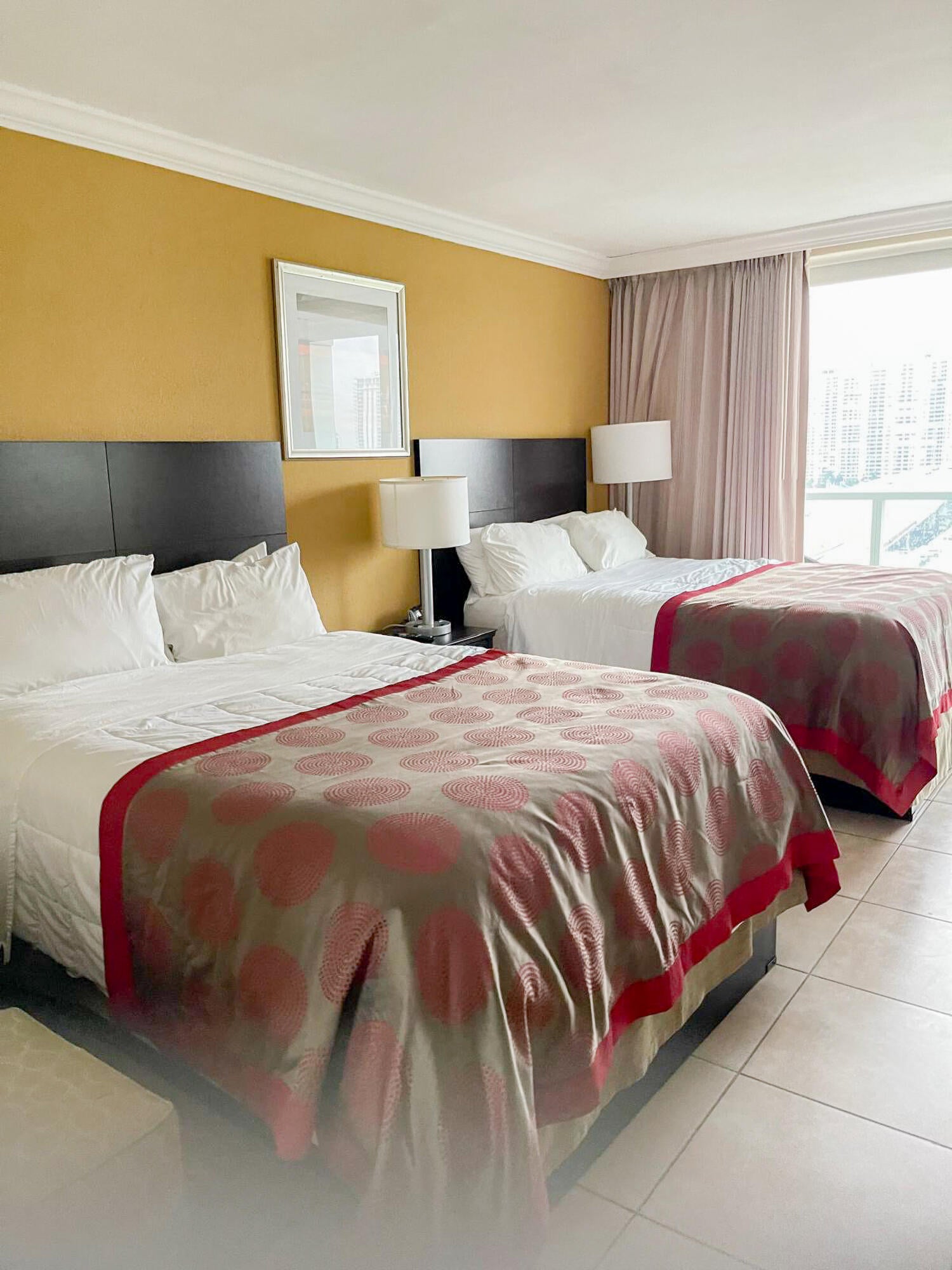 19201 Collins Avenue 1034