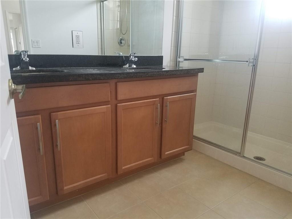 Meadow Pines 173-40 B - Residential Lease