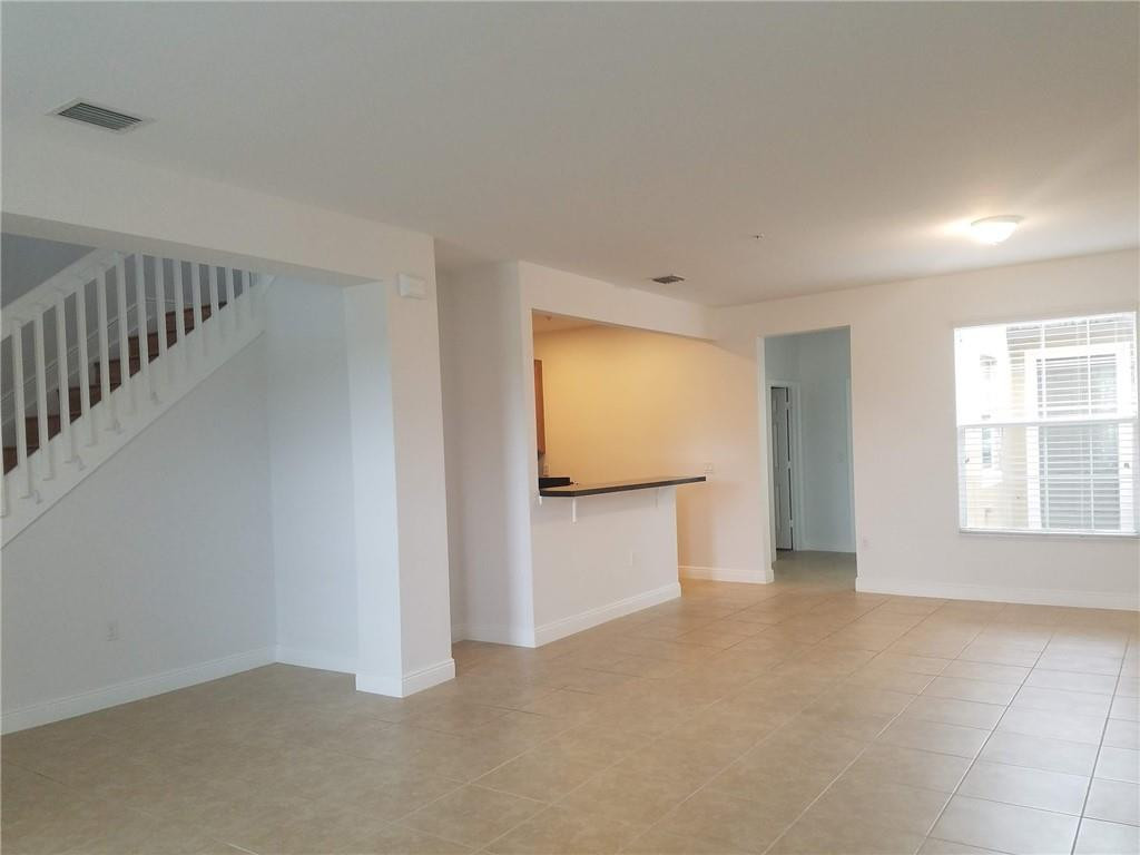 Meadow Pines 173-40 B - Residential Lease