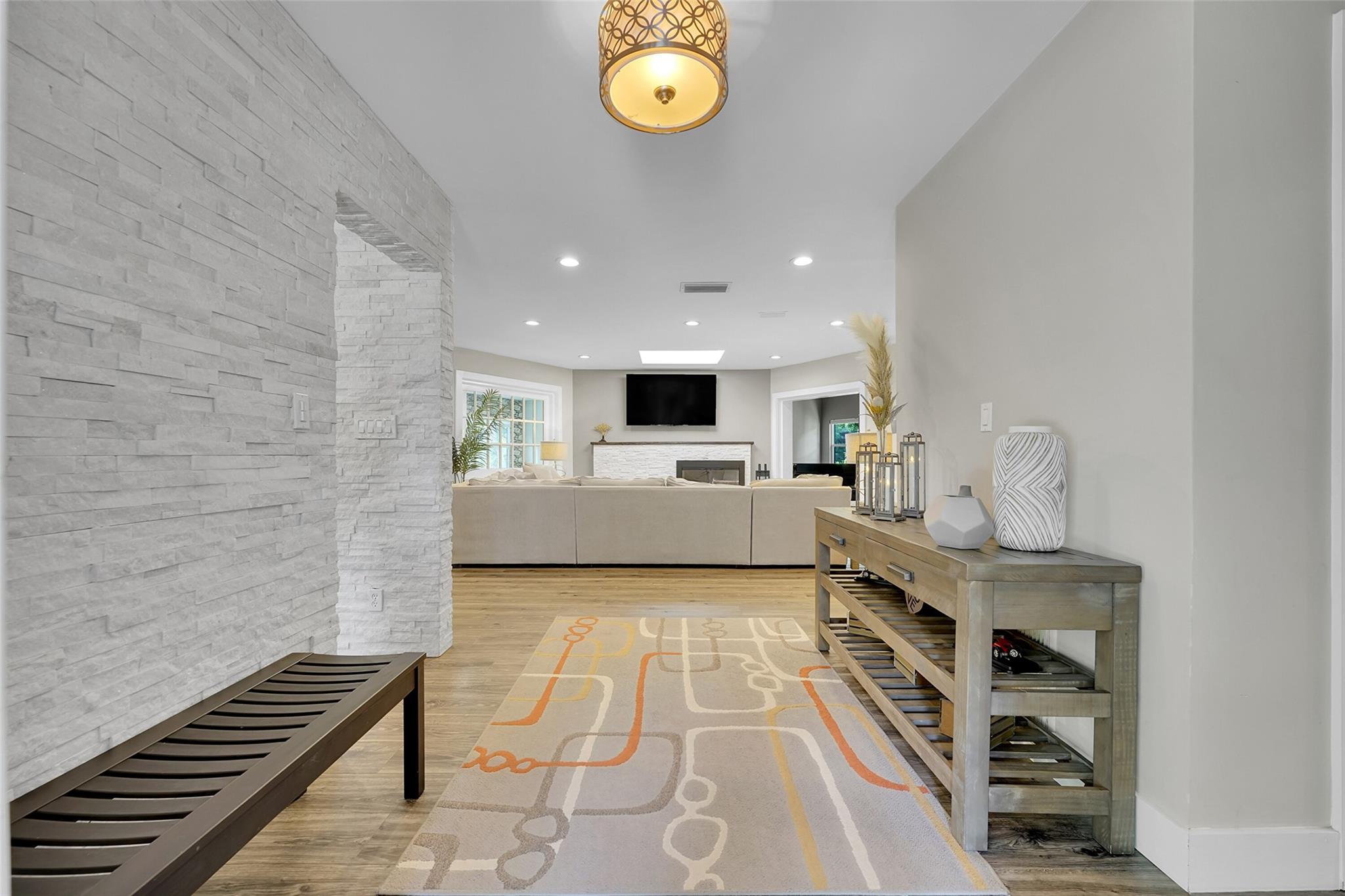 5351 Godfrey Rd