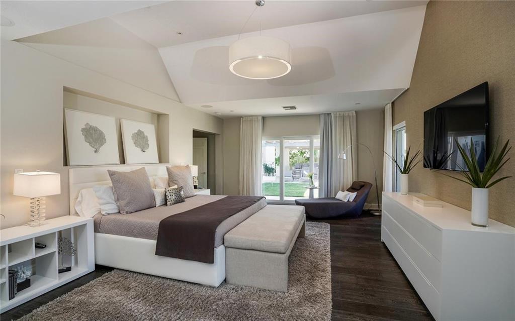 Del Lago Isle 42-2 B - Residential