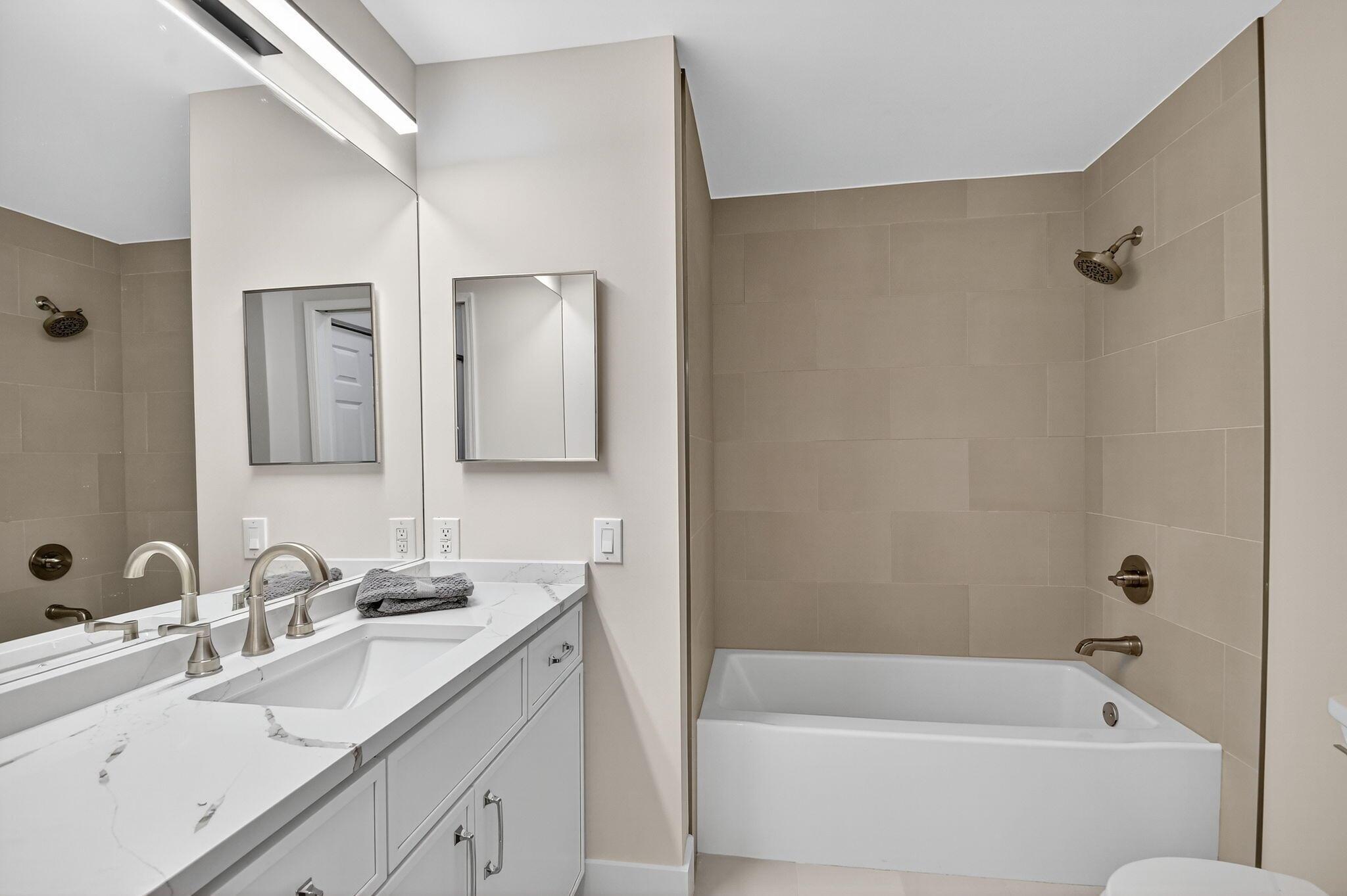 COURTYARDS IN CITYPLACE C - Residential Lease