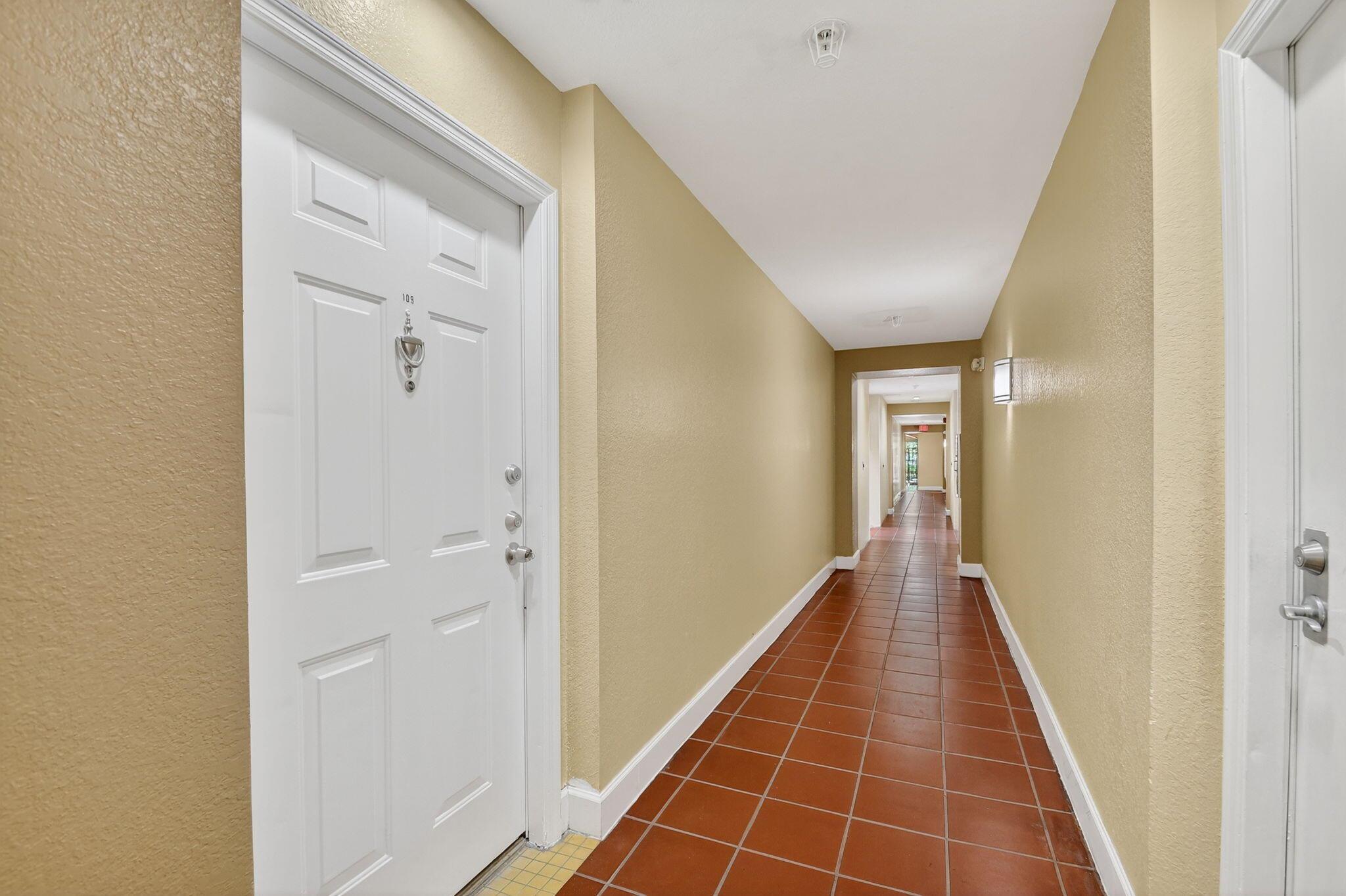 COURTYARDS IN CITYPLACE C - Residential Lease