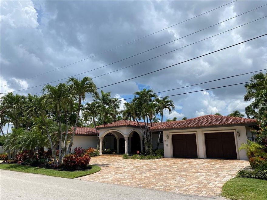 Look no further!  Beautiful 3,200sq ft.AC, 3,800 sq ft TA, one story home with 110’ of deep water dockage.  This home has 3 Bedrooms, 3 Baths, and wonderful open space.  A lovely fully covered patio is perfect for entertaining or lounging by the pool!  Only two lots from the point of the intercoastal, perfect for access to the ocean! No Fixed Bridges! Move in ready.  Easy to show